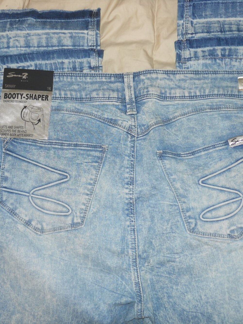 SEVEN JEANS BOOTY SHAPER